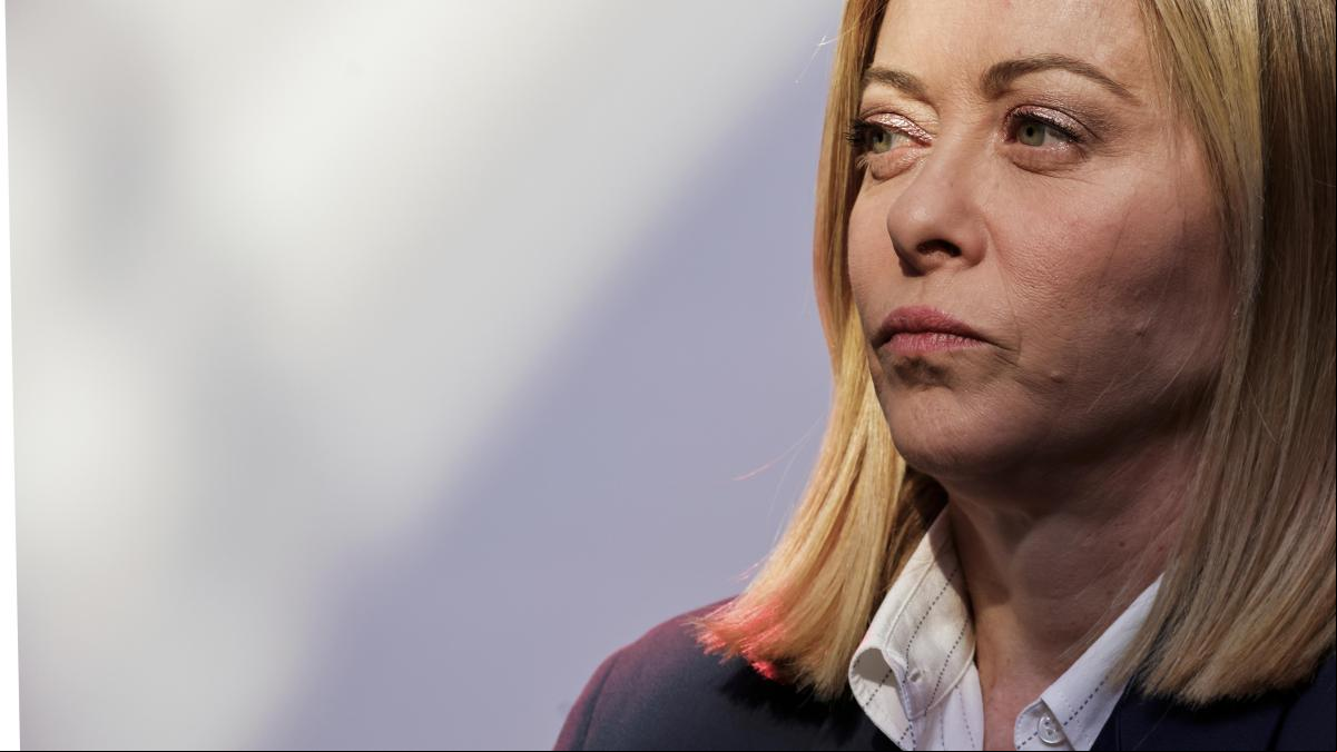 Meloni espera a Vance en Roma con la UE bajo tensión