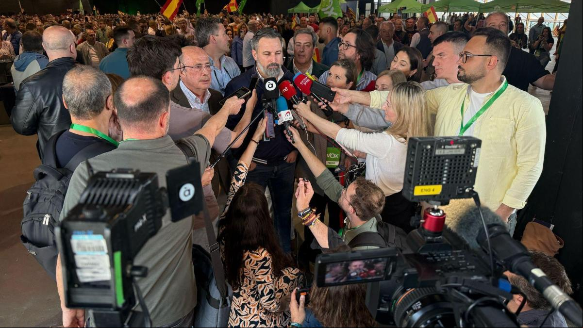 Abascal: “El mayor arancel es el que se sufre con la casta corrupta en España y en Bruselas”
