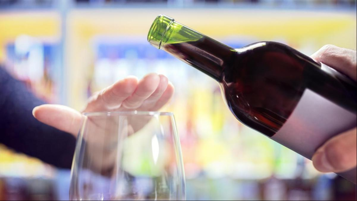 El consumo mundial de vino bajó en 2024 a su menor nivel desde 1961