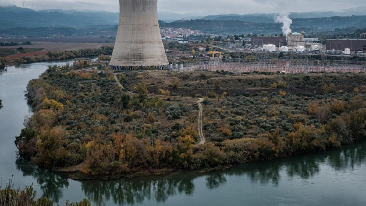 Las nucleares atomizan el Parlament