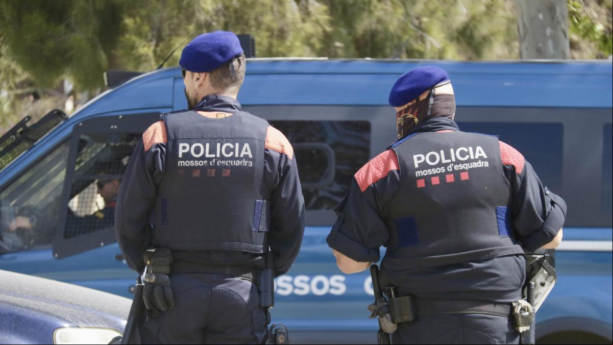 Dispara a un camión cerca de Montblanc y los Mossos lo detienen en Molins de Rei