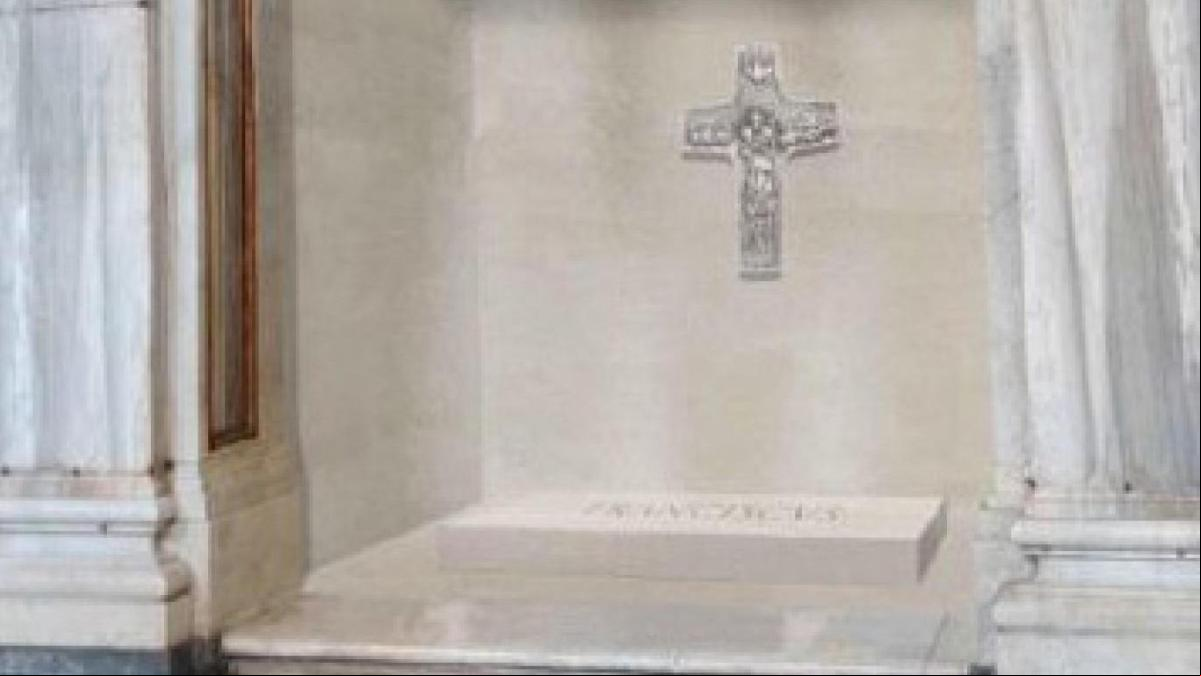 La última parada: homenaje de los pobres al papa Francisco frente a su tumba