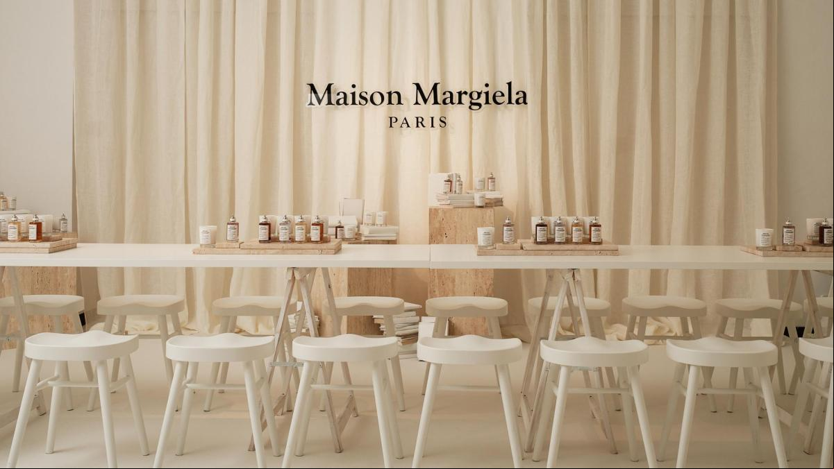Maison Margiela Fragrances inaugura en Barcelona su primer “Afternoon Delight Café”