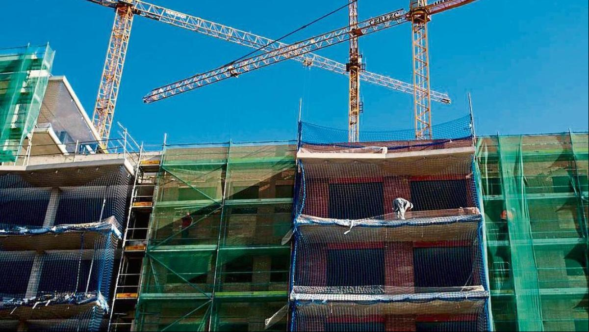 El Euribor cierra abril con su mayor descenso en 16 años El Euribor cierra abril con su mayor descenso en 16 años