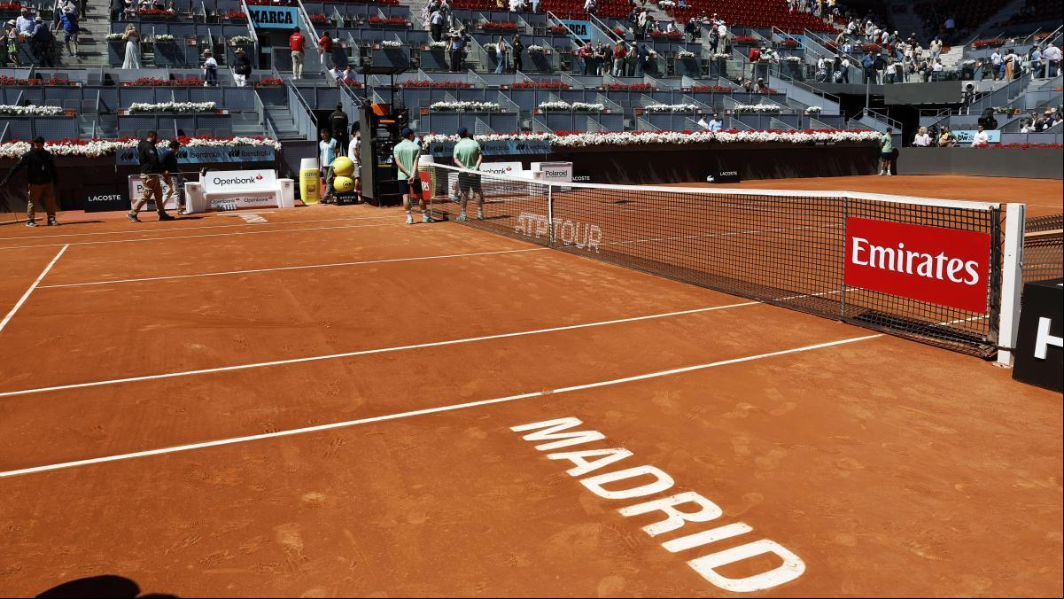 El apagón obliga a retrasar la jornada del martes del Madrid Mutua Open por falta de suministro El apagón obliga a retrasar la jornada del martes del Madrid Mutua Open por falta de suministro