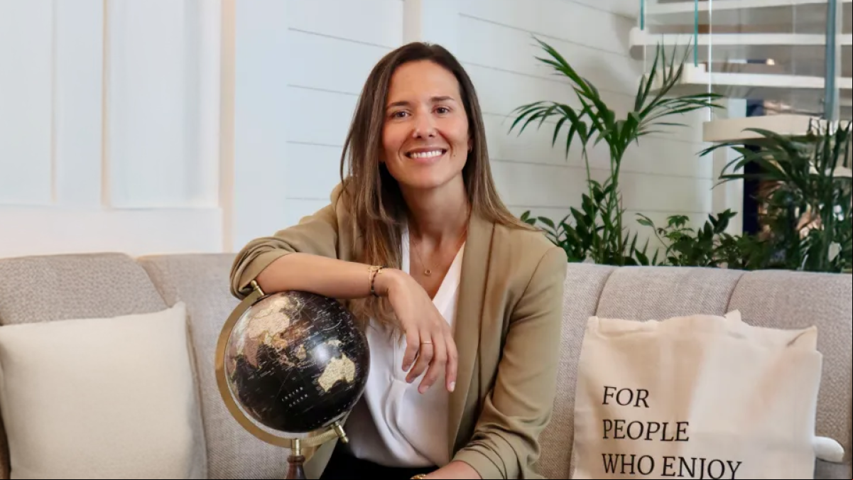 Carla Tarrés, CEO de Hanaley, empresa que factura más de 5 millones: “Sigo preparando a mano los paquetes de bienvenida a los clientes”