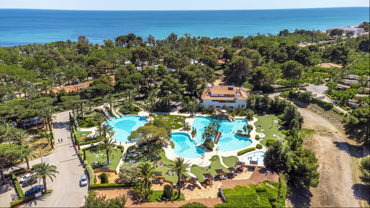 Playa Montroig: destino para toda la familia