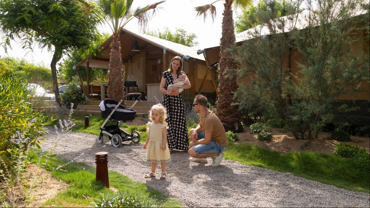 Un pequeño oasis pensado para familias Un pequeño oasis pensado para familias