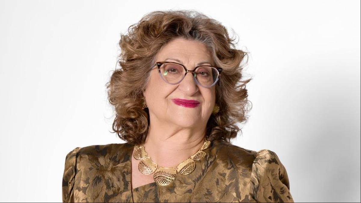Mamen García, actriz en La que se avecina, 78 años: “Odio todo lo que implica ir en avión; una vez me hicieron quitar los zapatos, y les dije: No puedo ir descalza porque soy alérgica al suelo”