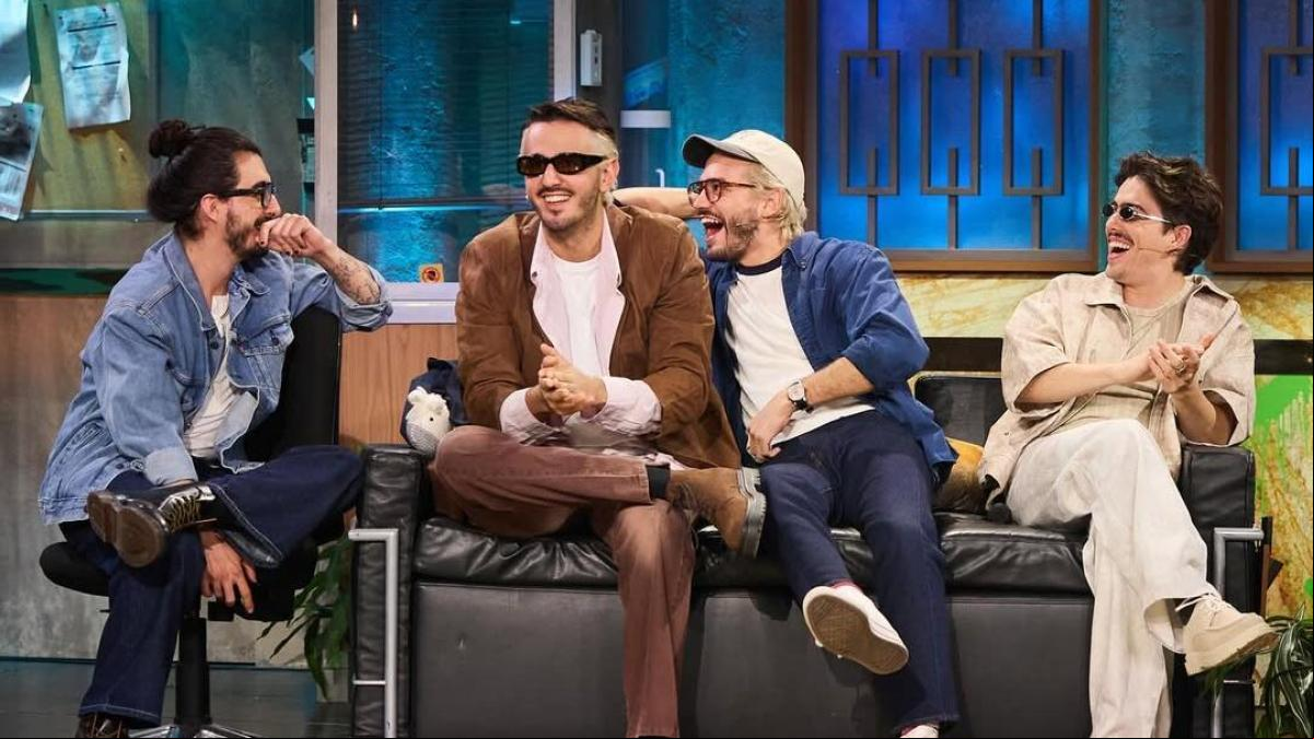 Morat acierta con su “hipótesis un poco rara” en la elección del Papa: “Lo han clavao con el papa yankee”