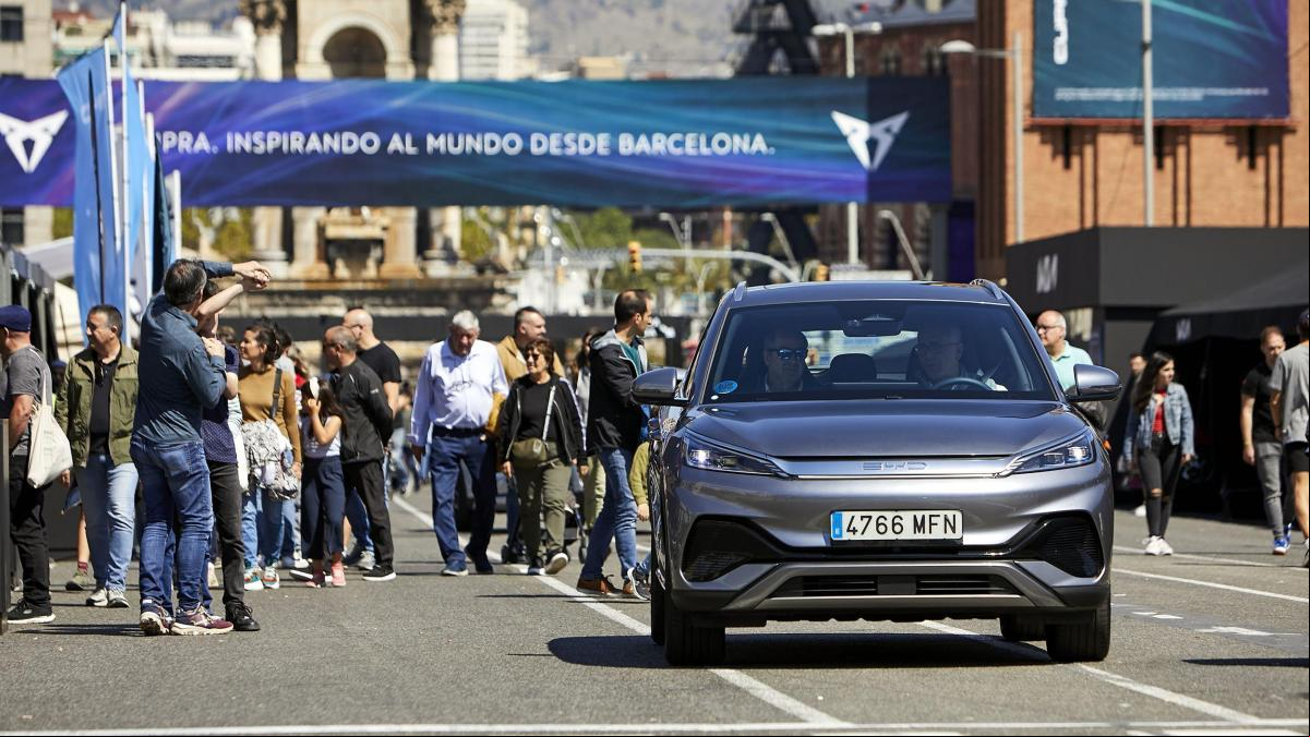 Súbete, condúcelo y asegúrate de que es el coche perfecto para ti: decenas de modelos están a disposición del público en la zona Test Drive