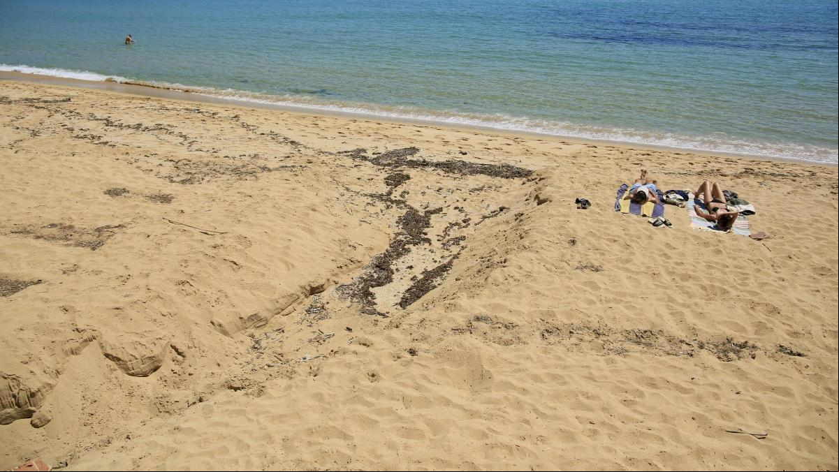 ¿Por qué hay surcos en las playas?