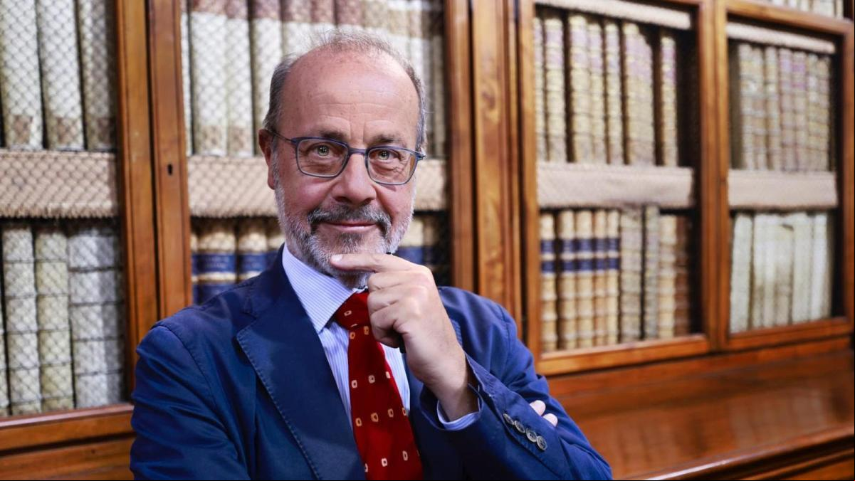 “Con León XIV cambia la línea vaticana sobre Ucrania”