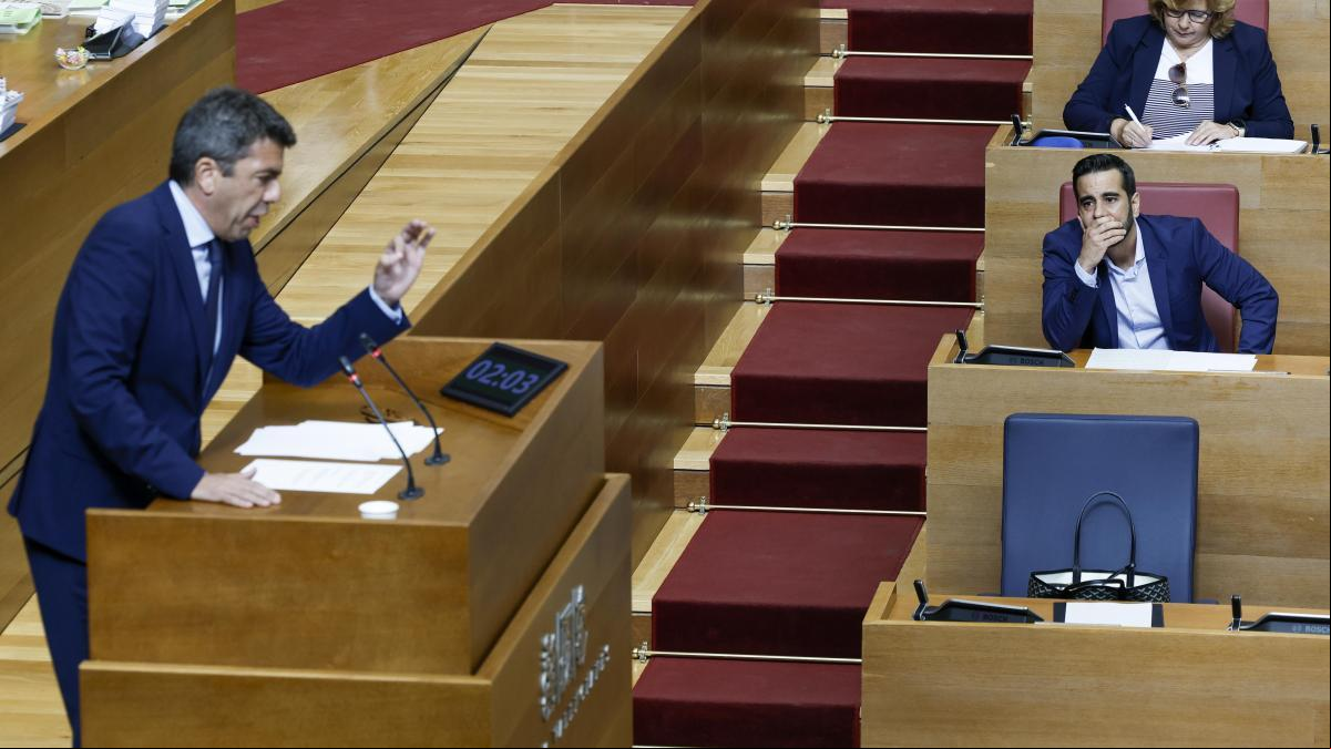 Les Corts Valencianes, atrapadas en el bucle del día de la dana