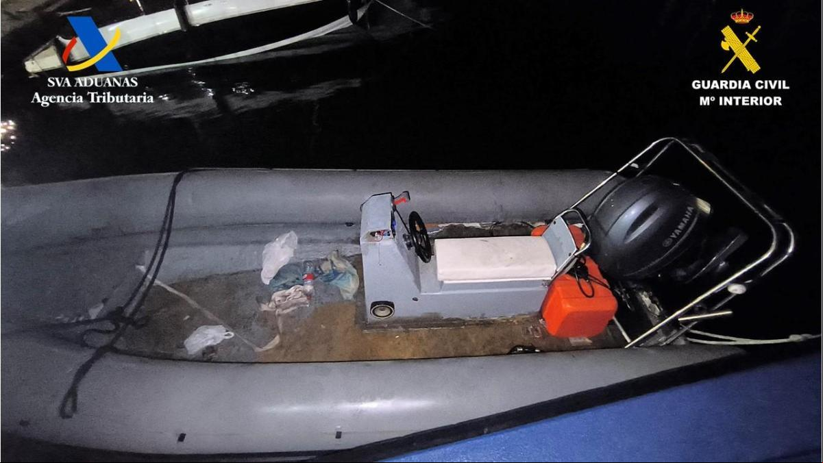 Detenidas cuatro personas e intervenidas seis narcolanchas en el mar de Alborán