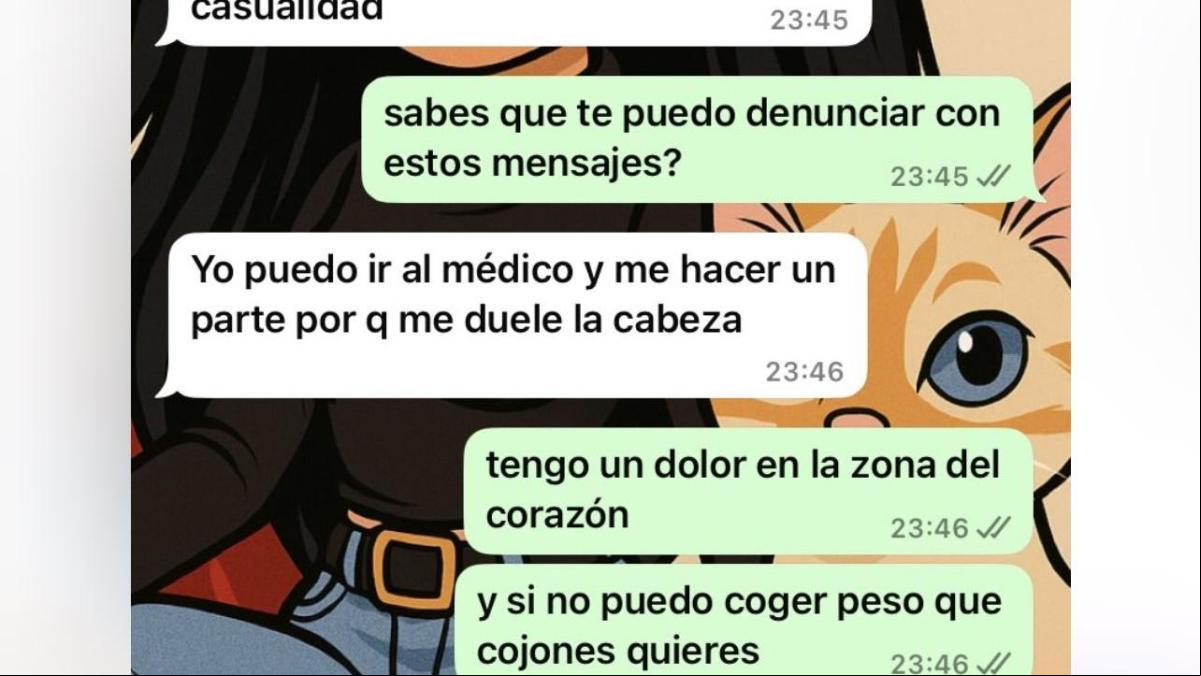 Una camarera avisa a su jefe de que no puede ir a trabajar porque está en urgencias y el empresario, que no tiene a la trabajadora dada de alta en la Seguridad Social, la despide por WhatsApp: “¡Que denuncie ya!”