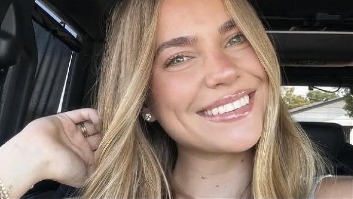 Fallece en una piscina el hijo de tres años de la influencer norteamericana Emilie Kiser