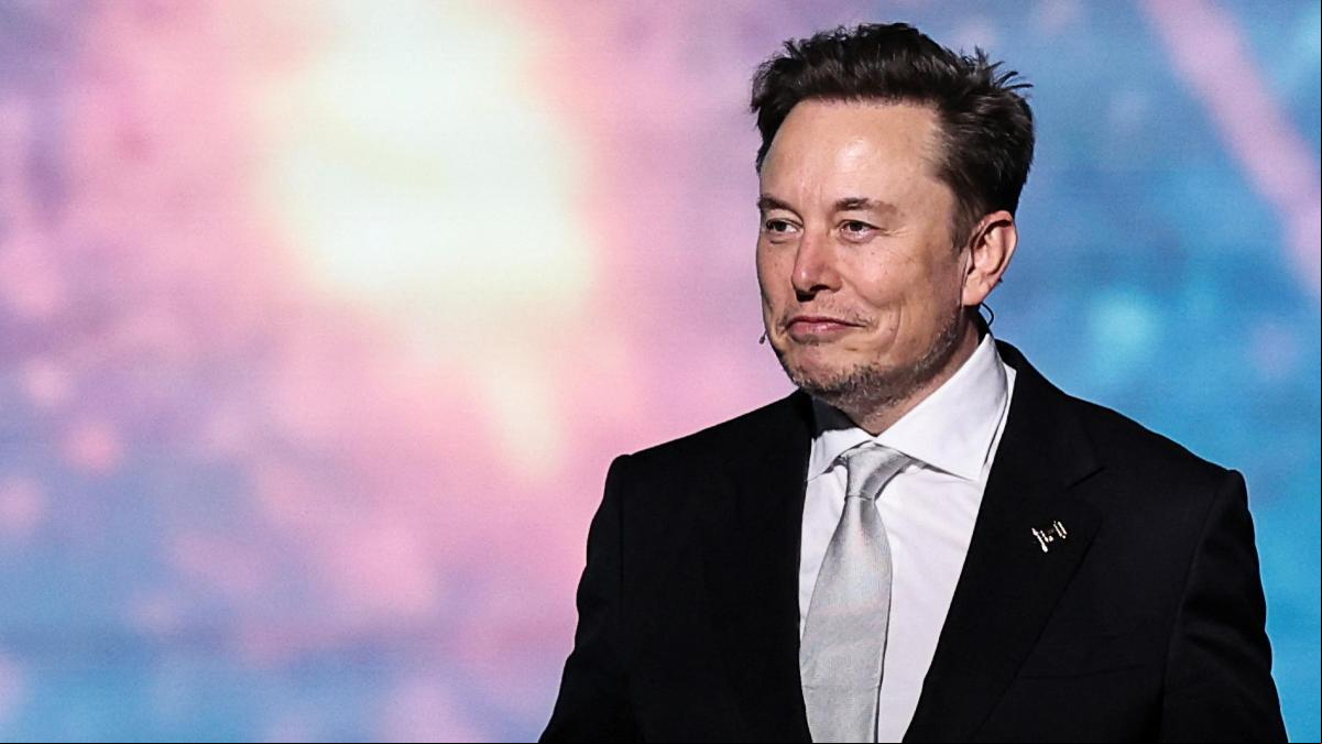 Elon Musk anuncia el despliegue de robotaxis: “Los propietarios de modelos Tesla podrán añadir sus coches a la flota y ganar dinero como si fuera un Airbnb”