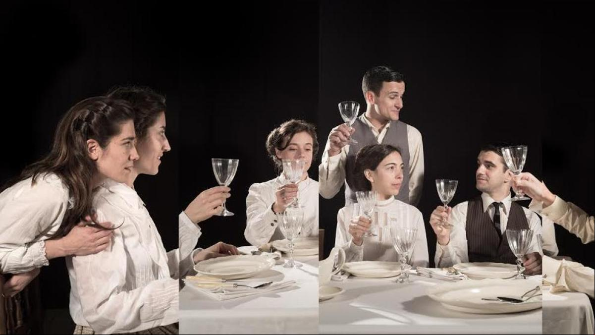 ‘El llarg dinar de Nadal’, 90 años de citas navideñas en solo una hora de teatro