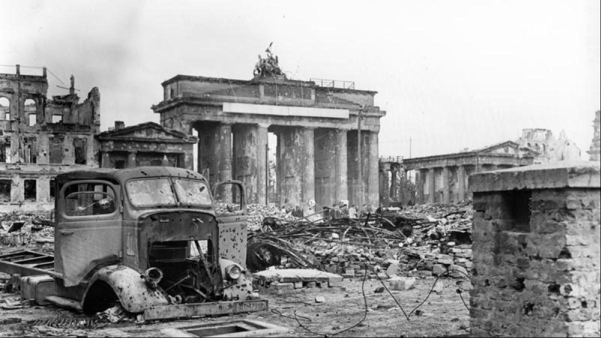 La caída de Berlín: el sangriento final del “Reich de los mil años” bajo el empuje soviético