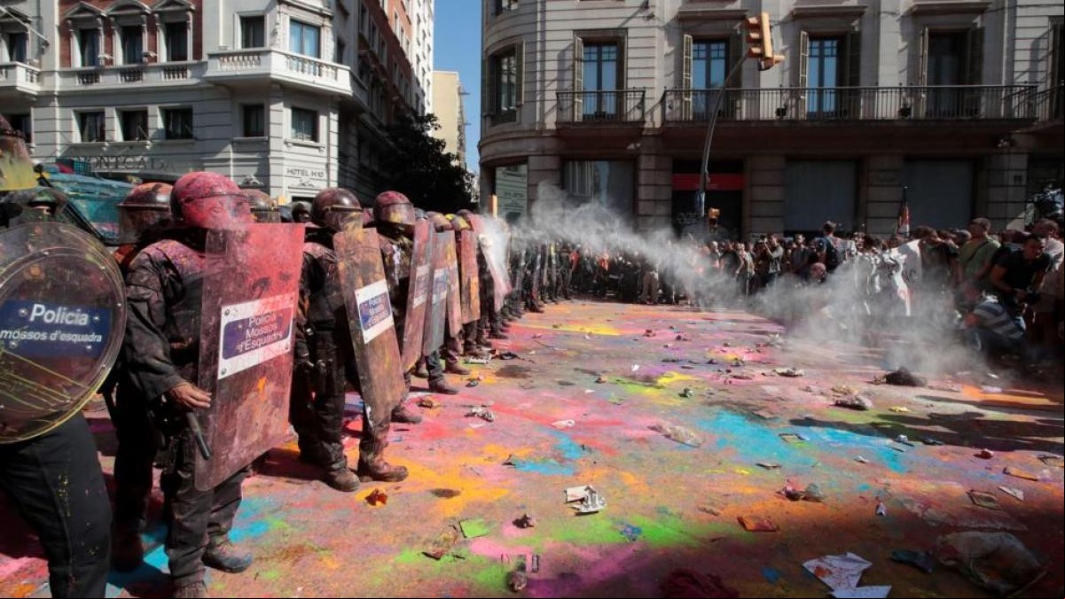 El Gobierno pacta con Bildu la reforma de los artículos más polémicos de la ley mordaza
