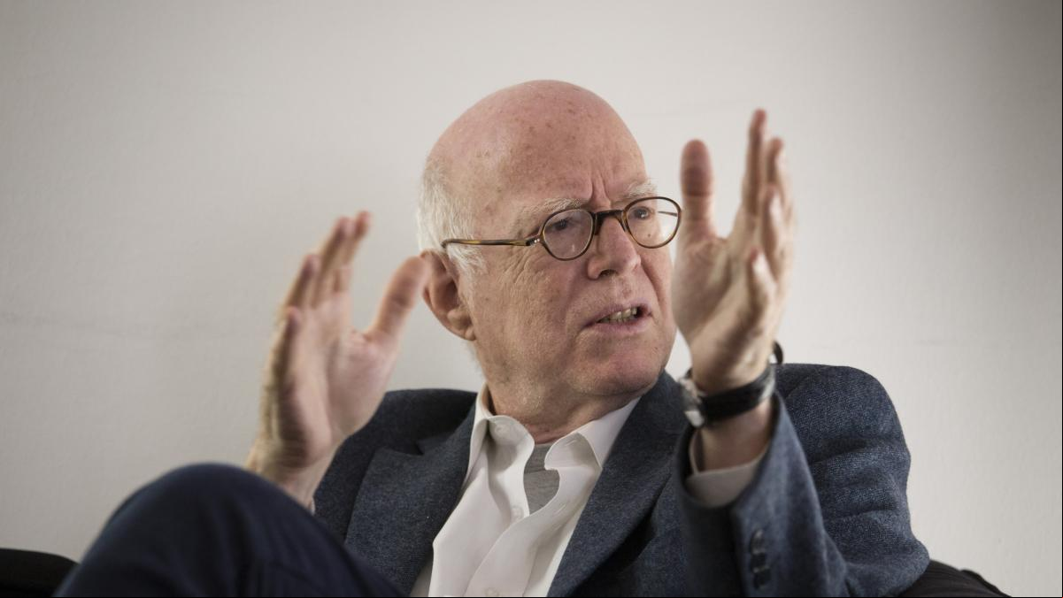 “Crear no es servir al gusto ajeno, sino desafiarlo”