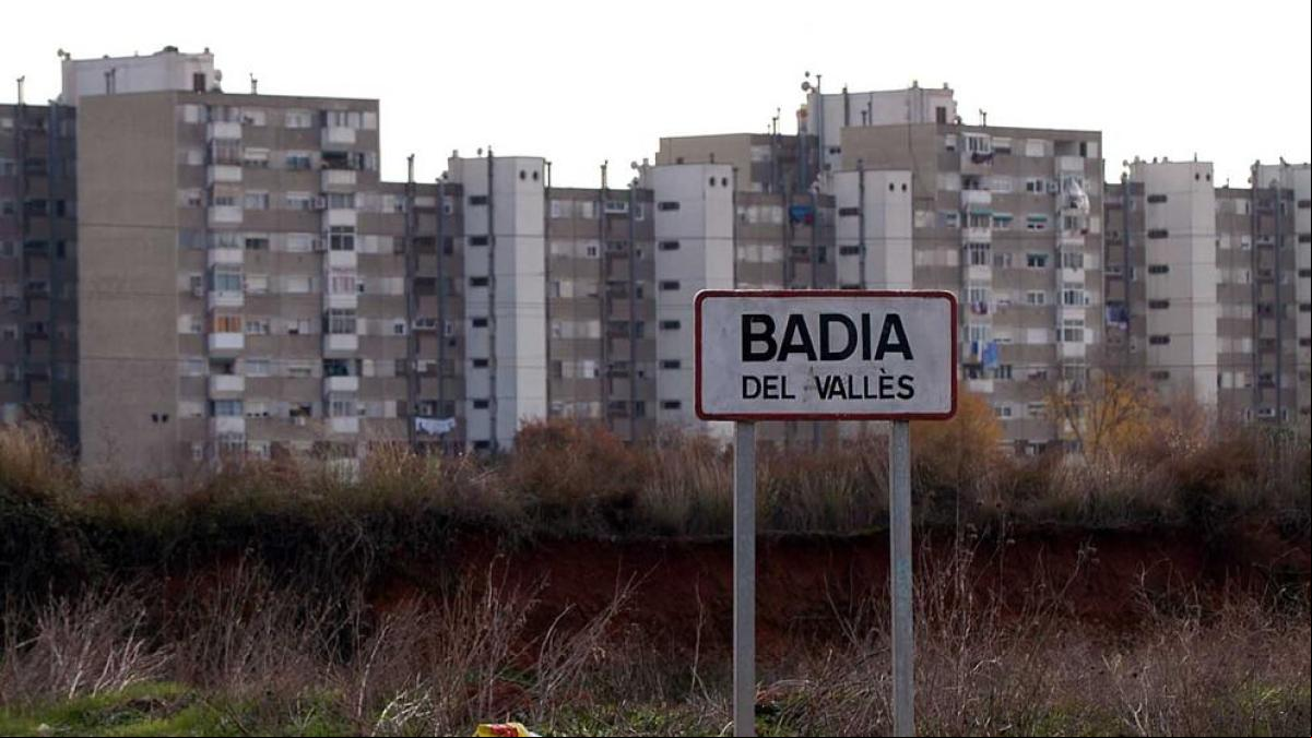 Badia del Vallès denuncia a los Mossos irregularidades en pagos a proveedores