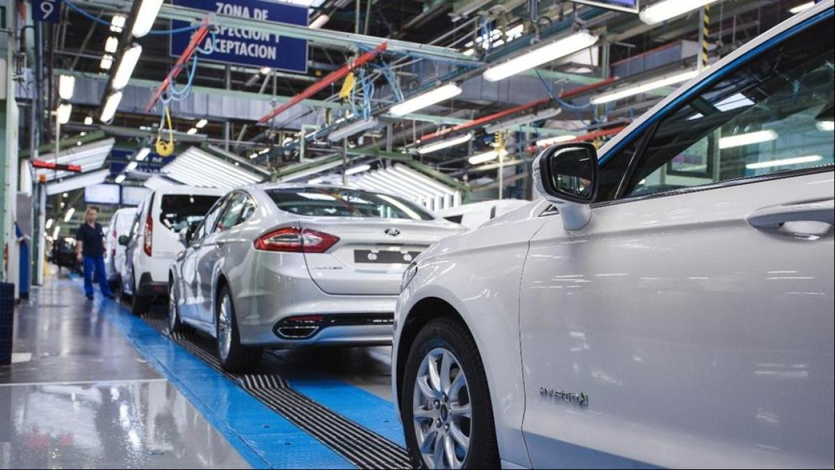 Acuerdo entre Ford Almussafes y UGT para un ERTE por la falta de semiconductores