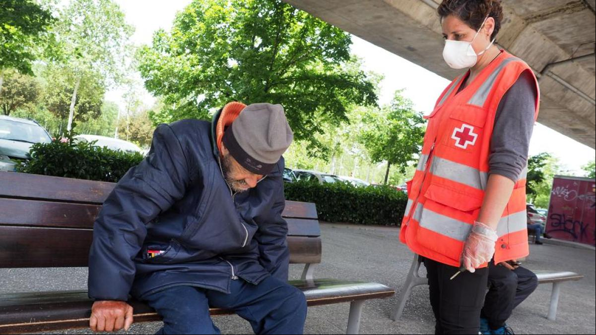 Girona pone a disposición de las personas sin techo el antiguo edificio de la Uned como refugio climático