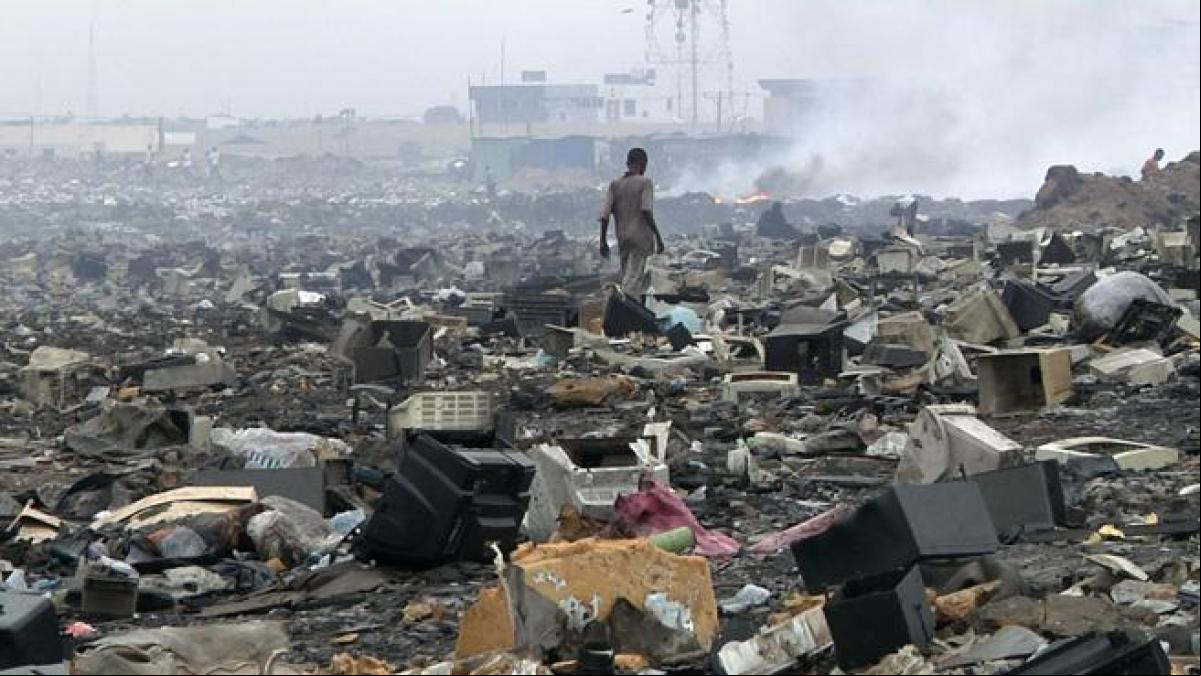 África, el cementerio del móvil que ya no utilizas