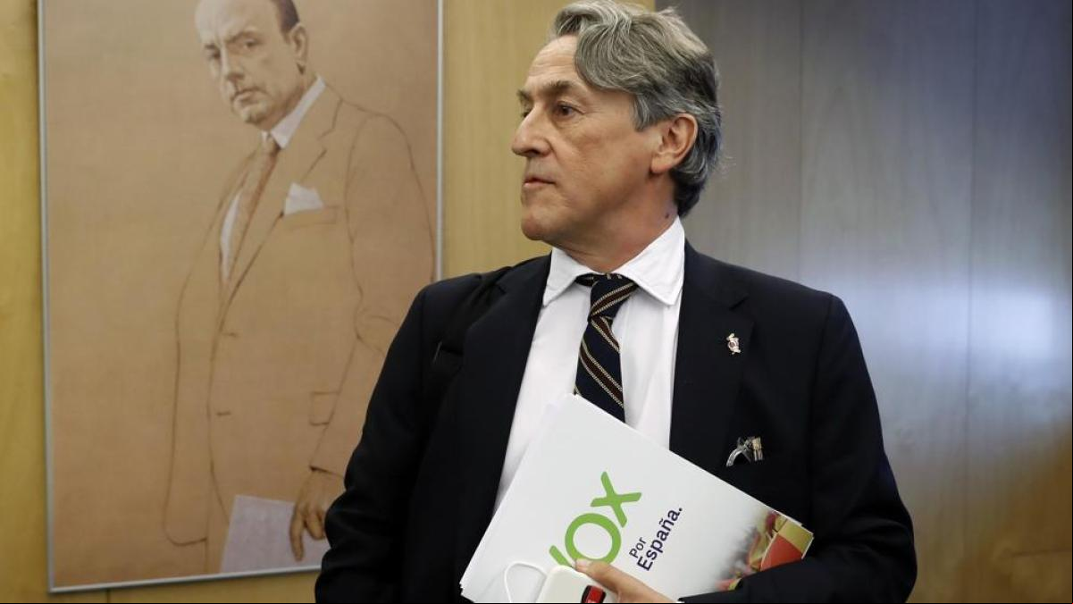 Tertsch, a Bolaños: Que no le vuelen la cara a tiros como a Vidal-Quadras y haya que consultar si es terrorismo bueno