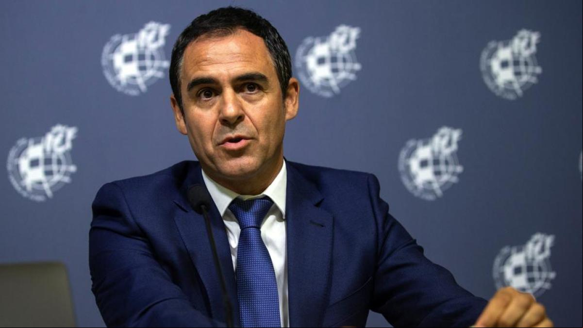 Velasco Carballo muestra su repulsa hacia las palabras “malintencionadas” de Mateu Lahoz