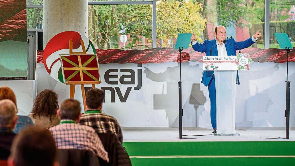 El PNV valora el “paso en la buena dirección” de EH Bildu, pero lo ve “corto e insuficiente”