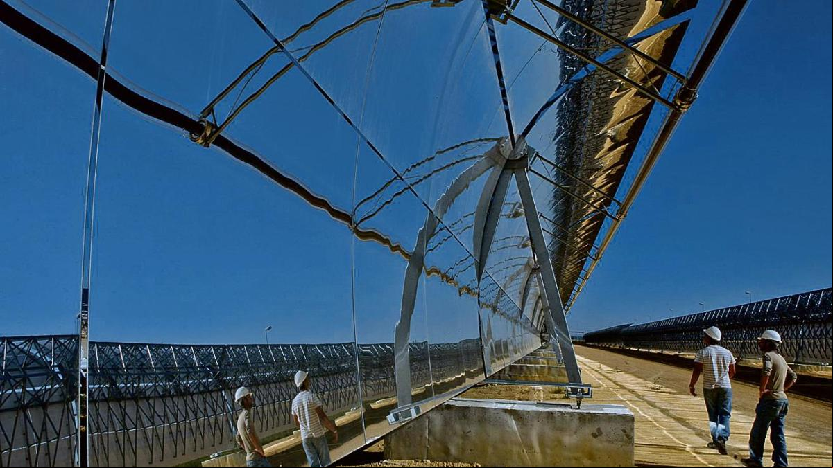 Urbas se endeudará en hasta 200 millones para lanzarse a por Abengoa