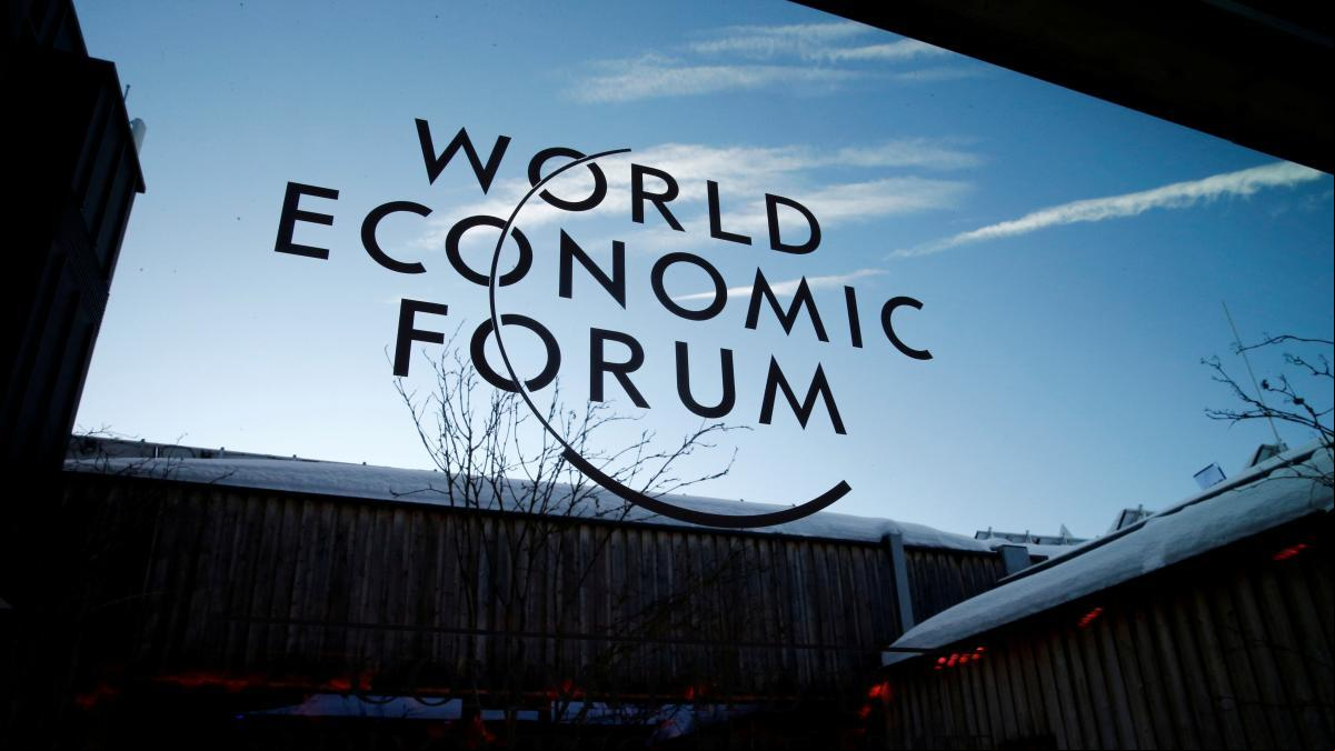El Foro de Davos de enero se aplaza al menos hasta verano por culpa de la variante ómicron