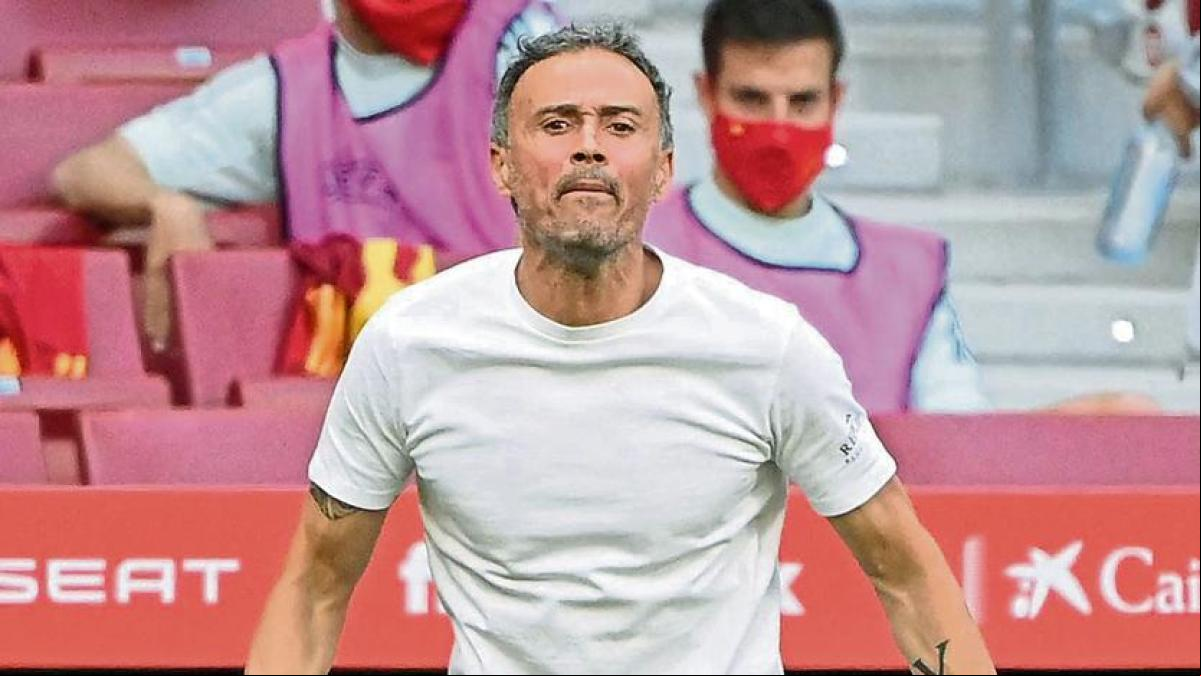 Luis Enrique: Siempre de frente
