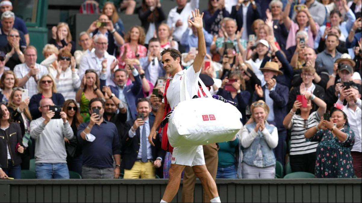 El emocionante mensaje de despedida de Wimbledon a Federer