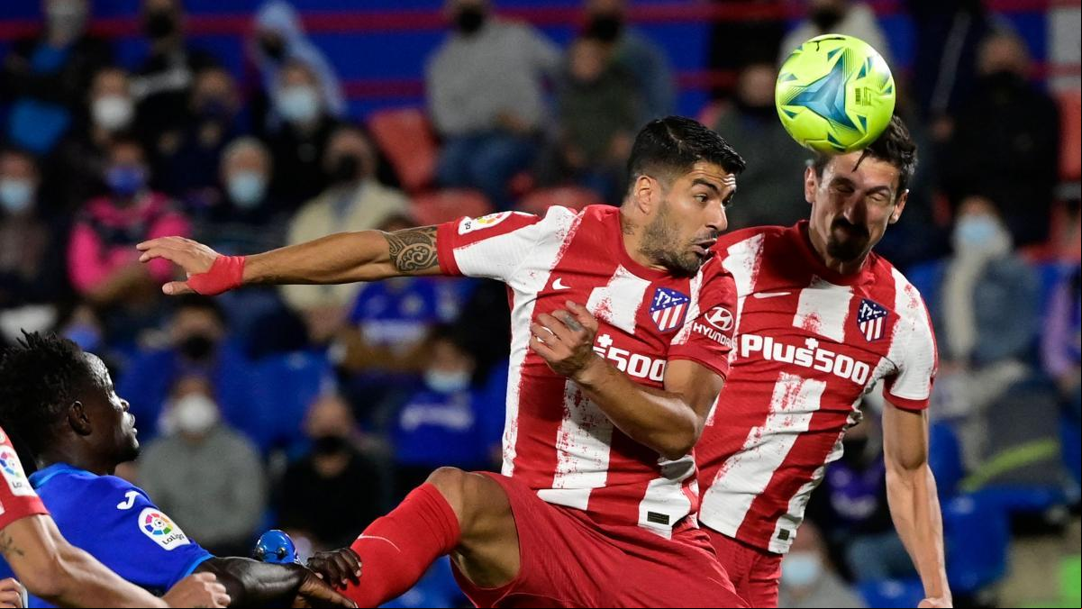 Getafe - Atlético | Luis Suárez remonta el partido con un doblete
