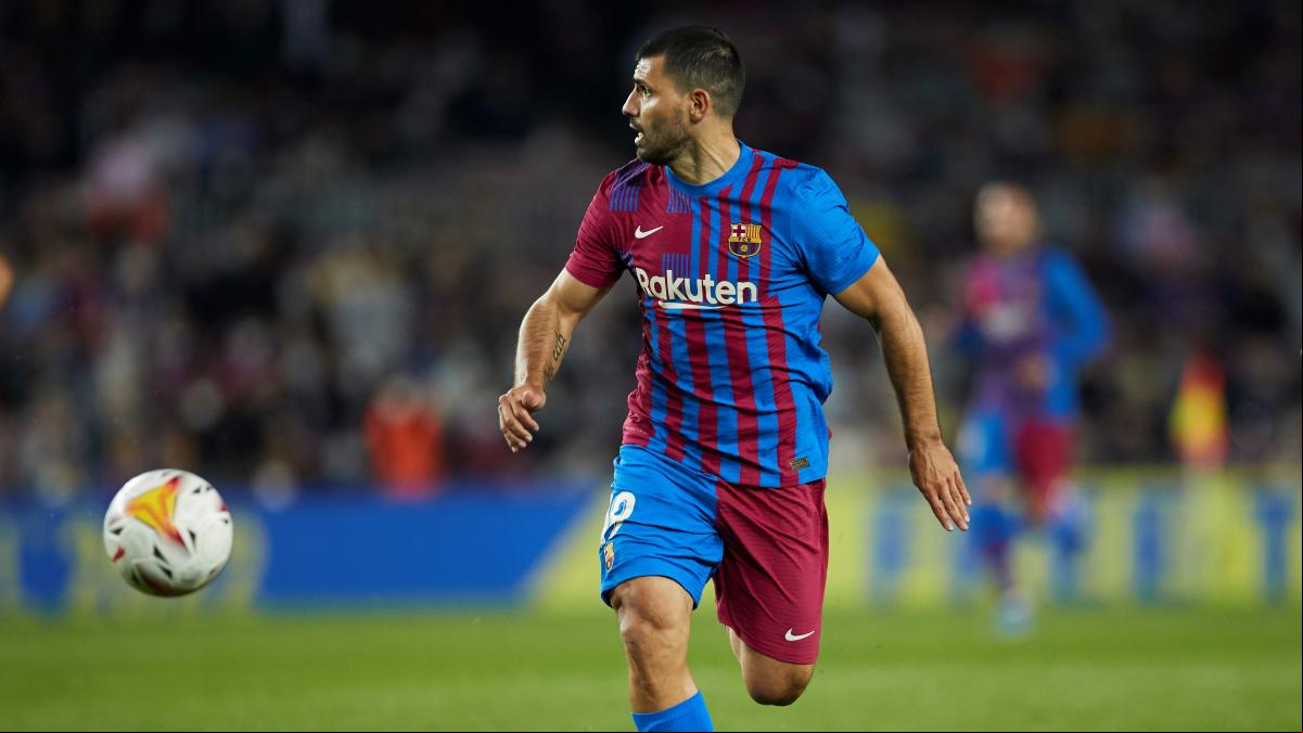 El Kun Agüero se estrena como titular ante el Rayo Vallecano