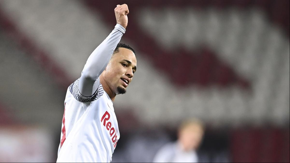 El Salzburgo echa al Sevilla de la Champions