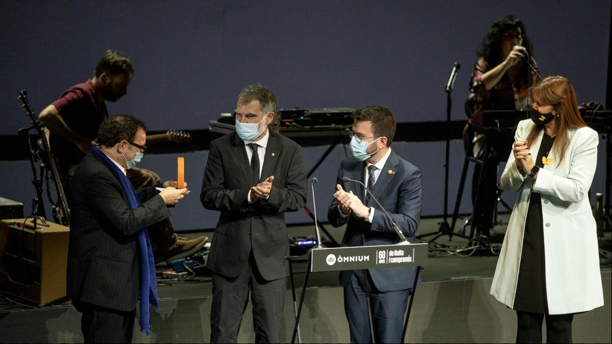 Sergi Belbel gana el premio Sant Jordi de novela con la confesión de un asesino