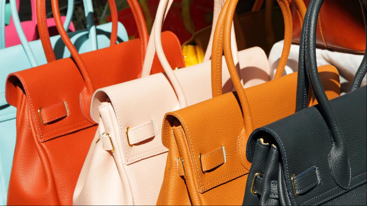 Michael Kors, Bimba y Lola, Guess... las mejores rebajas en bolsos grandes