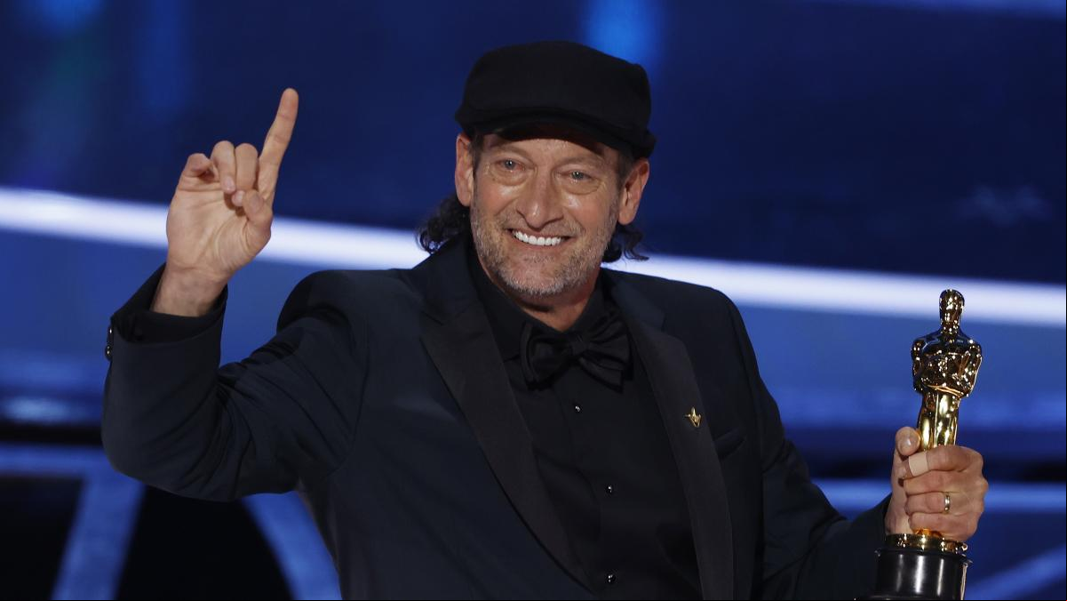 El actor sordo Troy Kotsur gana el Oscar al mejor actor de reparto: Es nuestro momento