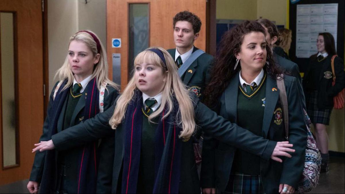 Derry girls, Belascoarán y todos los estrenos de series en Netflix de octubre 2022