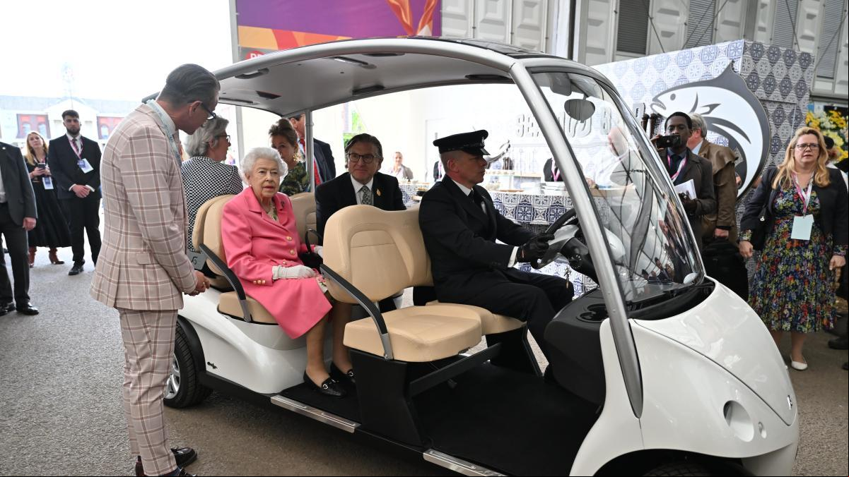 La nueva carroza real es un buggy
