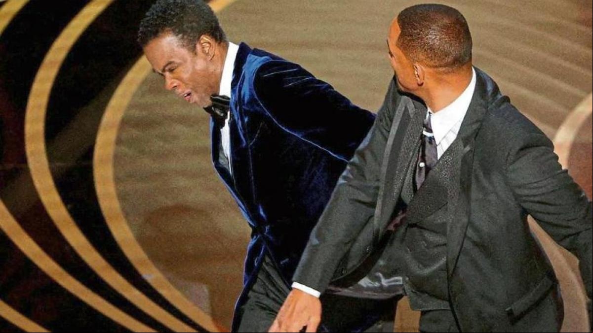 Chris Rock reacciona a la disculpa de Will Smith por el bofetón de los Oscar