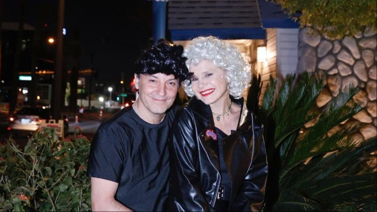 Eugenia Martínez de Irujo y Narcís Rebollo renuevan sus votos en Las Vegas al ritmo de Grease