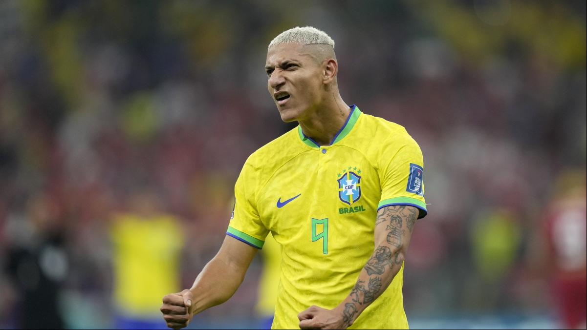 Dos goles de Richarlison contra Bolsonaro