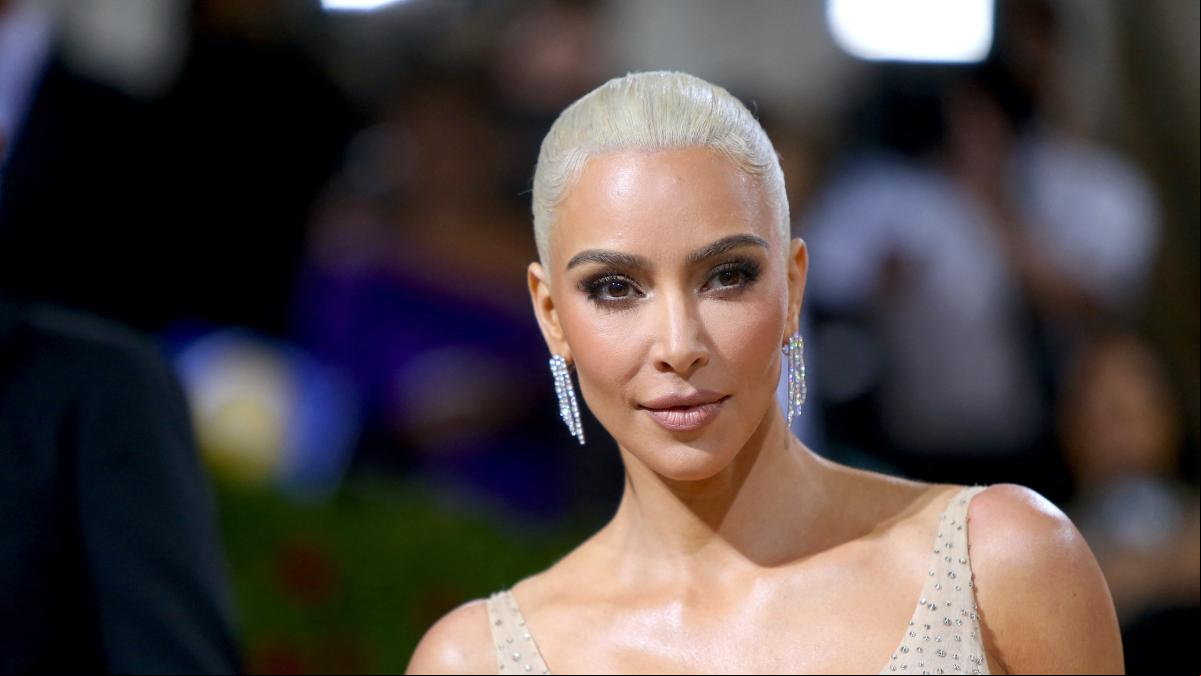 Kim Kardashian decora su casa por Navidad y el resultado es increíble