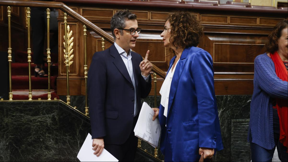 Sánchez busca reconducir el choque con Podemos para salvar la coalición